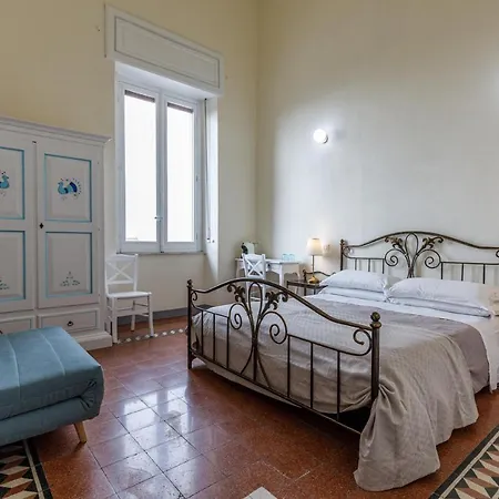 Onlyrooms Iv - Sea View & Free Parking *