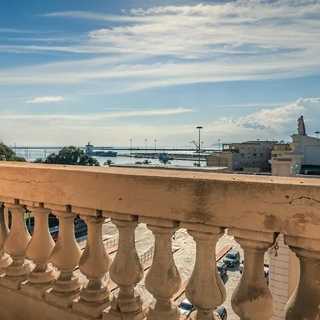 Casa de hóspedes Onlyrooms Iv - Sea View & Free Parking Cagliari