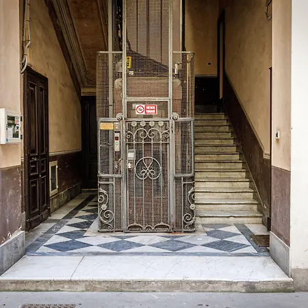 Onlyrooms Iv - Sea View & Free Parking Gasthof 3*