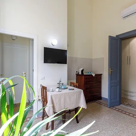 Onlyrooms Iv - Sea View & Free Parking 3* Cagliari