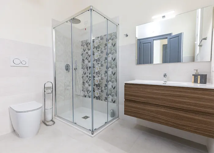 Pensjonat Onlyrooms Iv - Sea View & Free Parking 3*