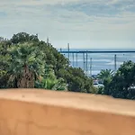 Onlyrooms Iv - Sea View & Free Parking Affittacamere Cagliari