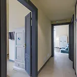 Onlyrooms Iv - Sea View & Free Parking 4* קליארי