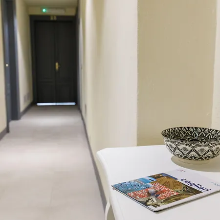 Onlyrooms Iv - Sea View & Free Parking 4* Cagliari