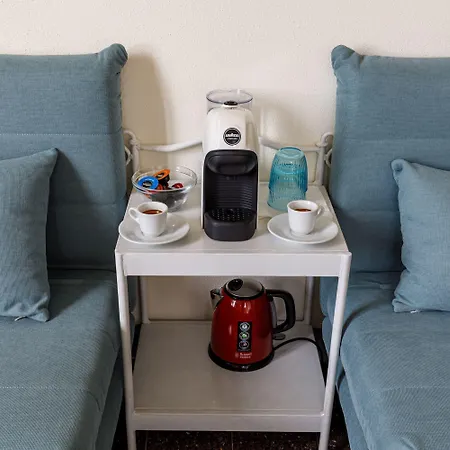 Onlyrooms Iv - Sea View & Free Parking