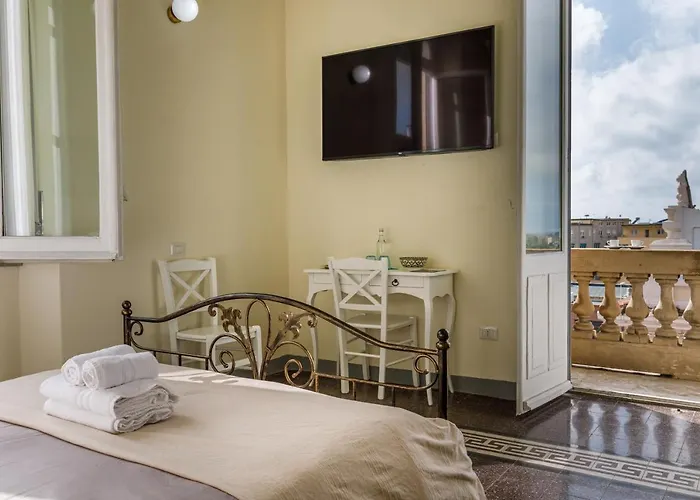 Onlyrooms Iv - Sea View & Free Parking Gasthof