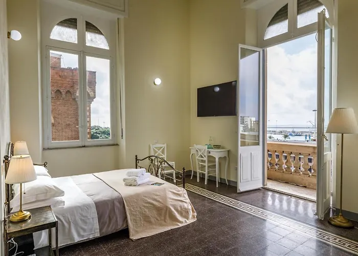 Onlyrooms Iv - Sea View & Free Parking Gasthof 3*
