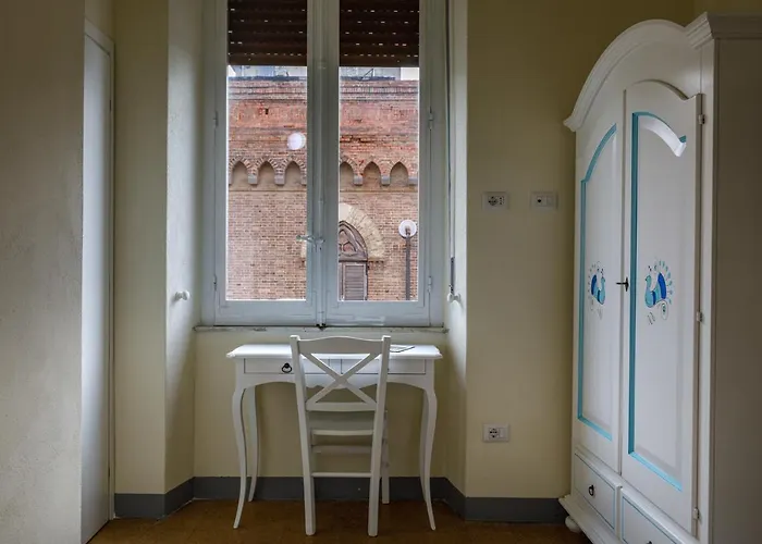 Onlyrooms Iv - Sea View & Free Parking Gasthof Cagliari