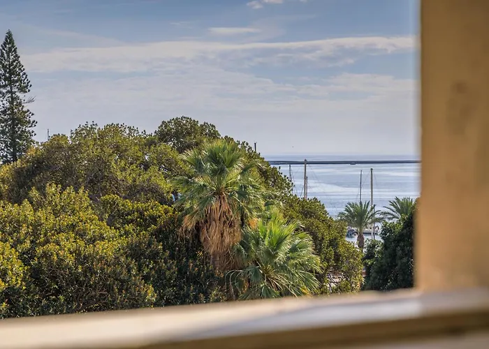 Onlyrooms Iv - Sea View & Free Parking Cagliari